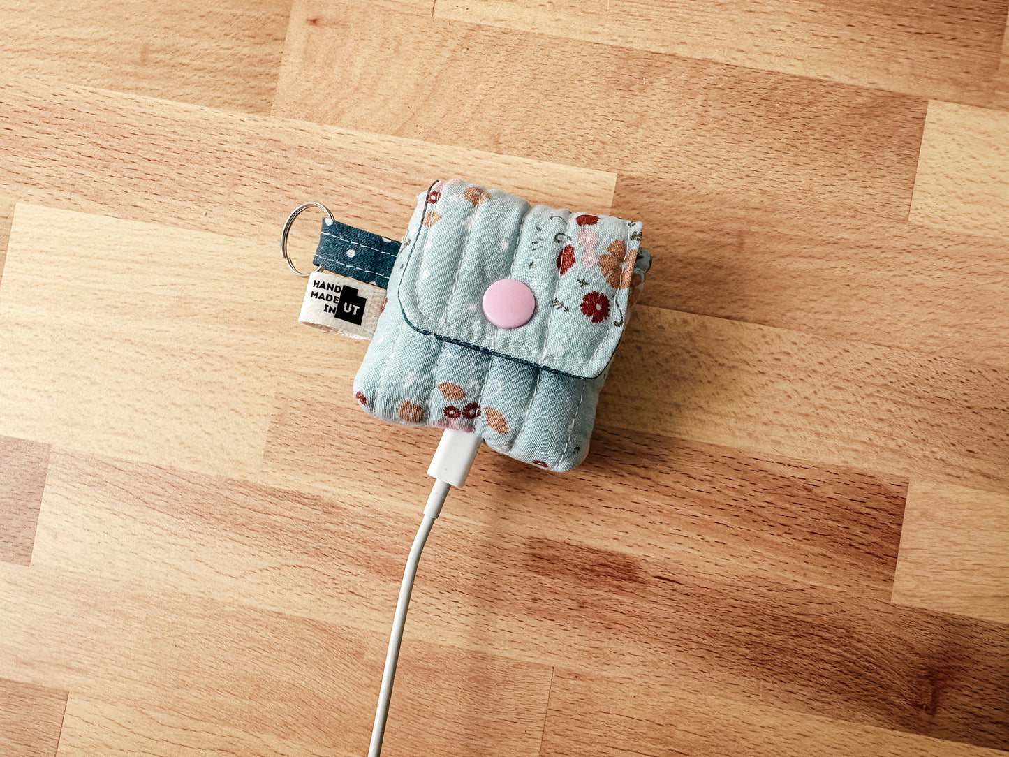 Quilted Airpods Sleeve Keychain - Blue Floral