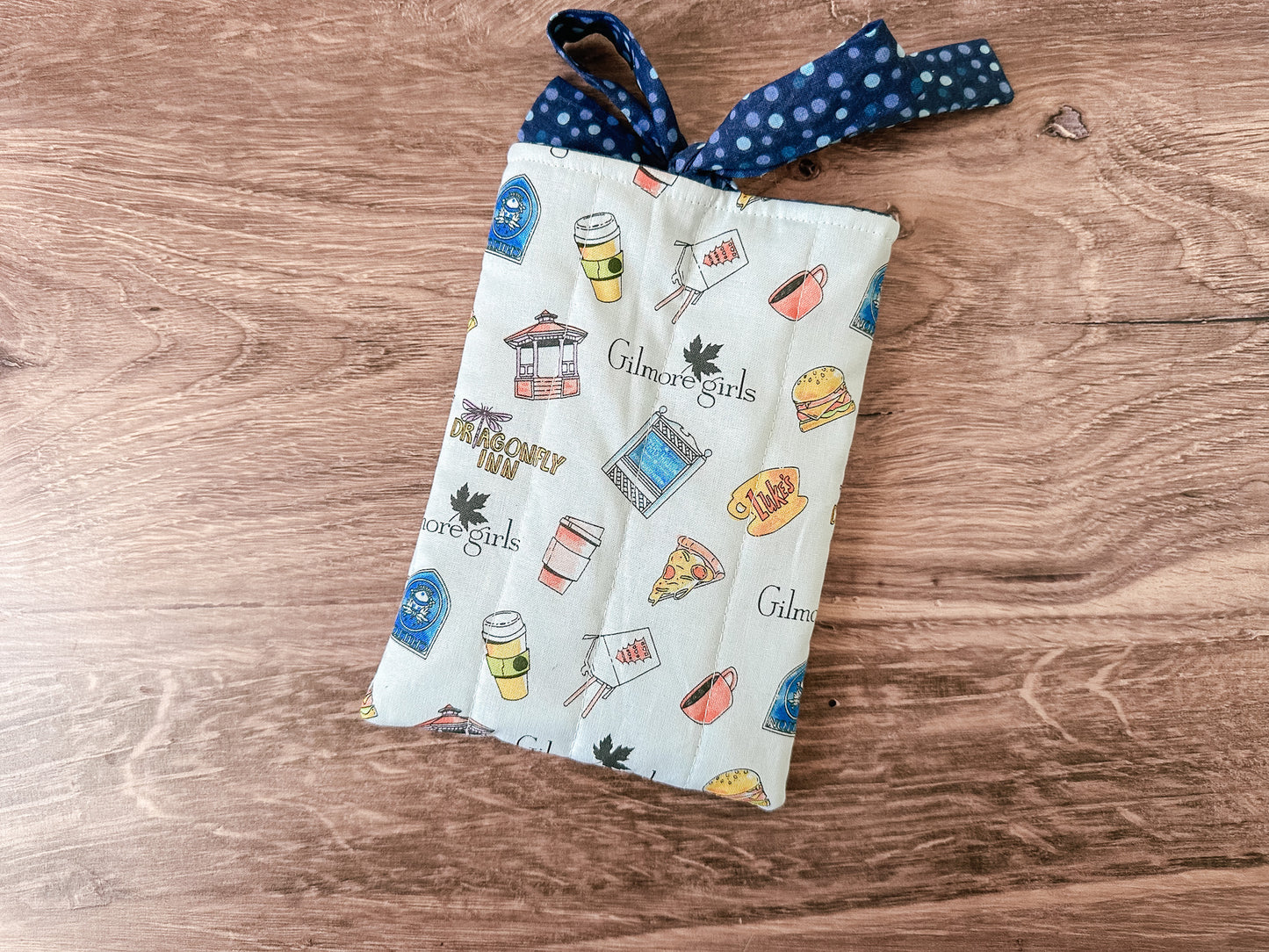 Gilmore Girls Tied Bow Quilted Kindle E-Reader Sleeve