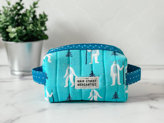 Boxed Zipper Pouch - Yeti, Abominable Snowman (Holland Pouch)